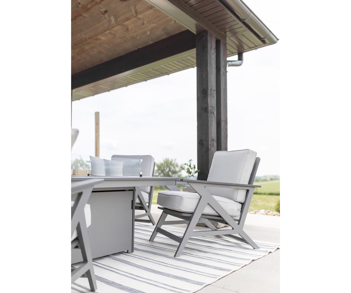 Kinsley Lounge Chair