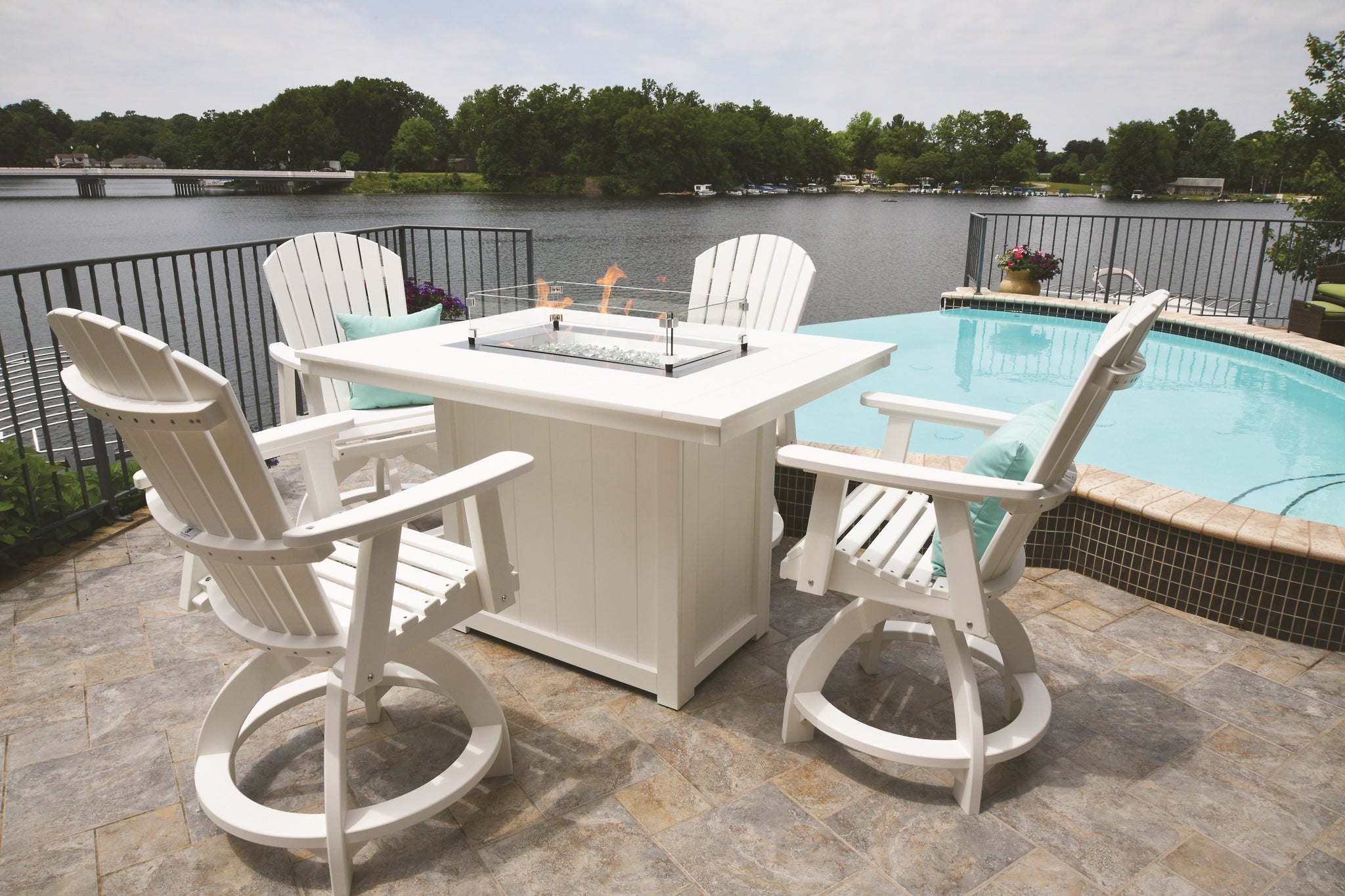 Glass Wind Guards for Berlin Gardens Fire Pits & Tables