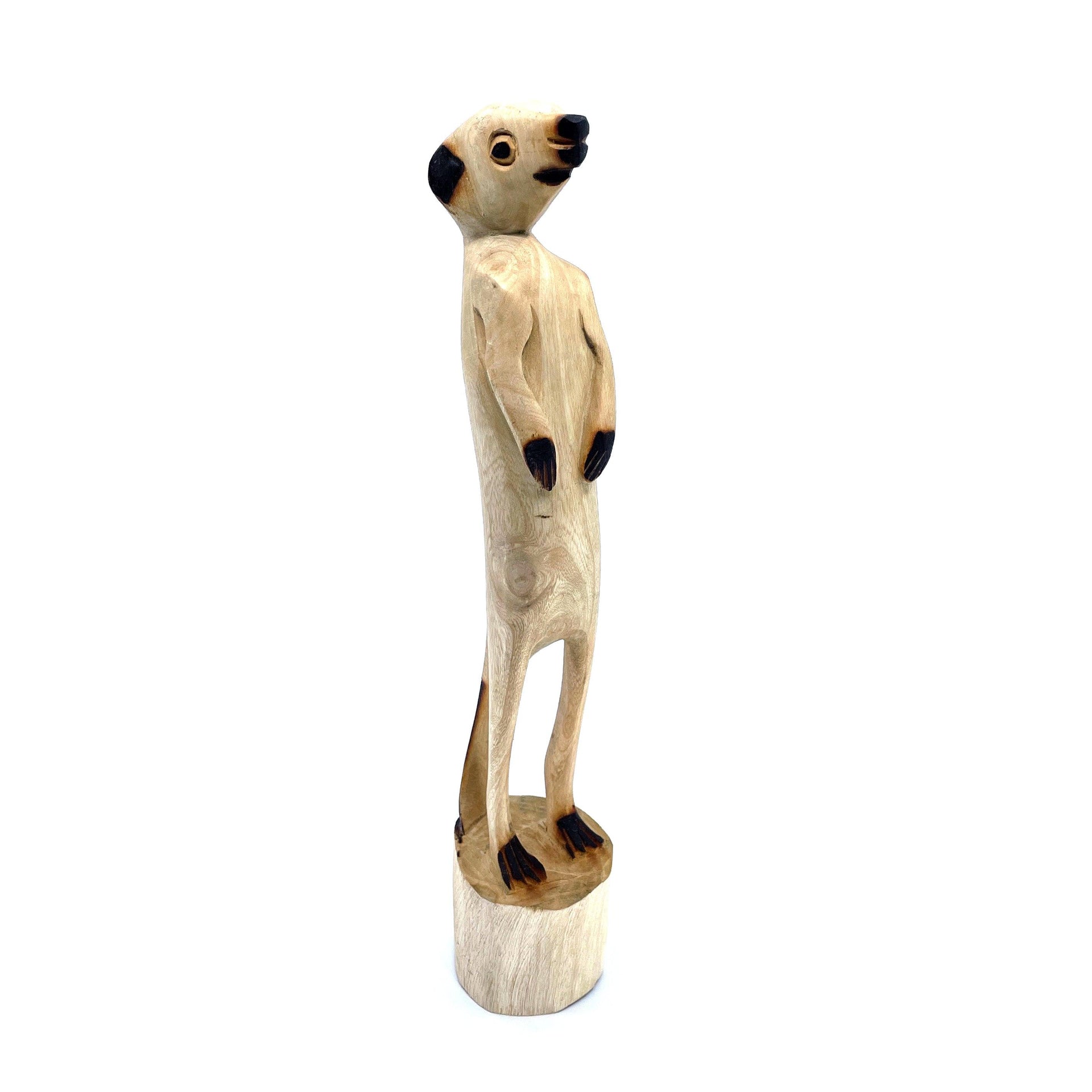 Escultura de suricata de pie en madera de jacarandá