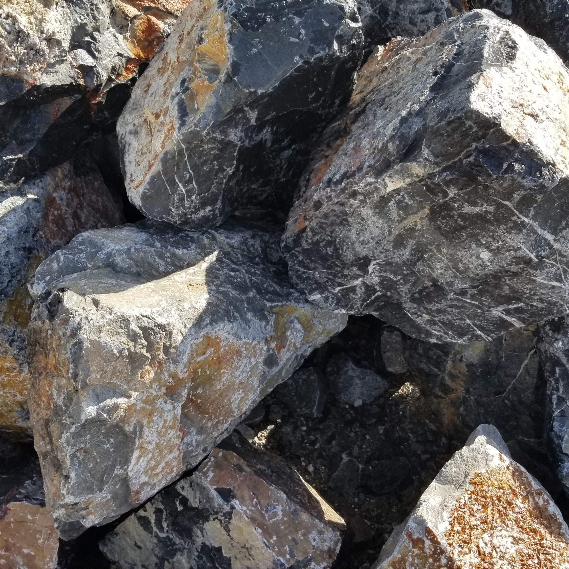 Cantos rodados reales