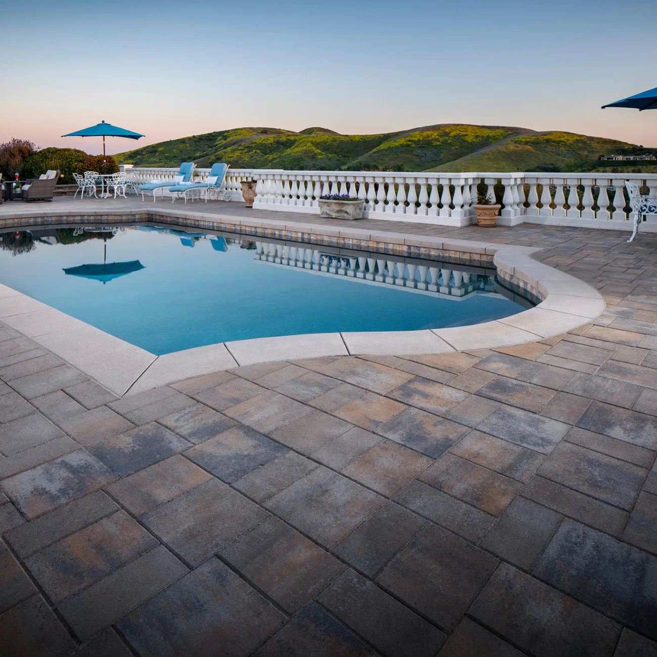 Catalina Grana Stone (per Piece)