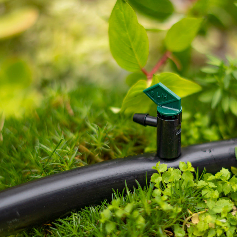 Flag Drip Emitters - 1 GPH & 2 GPH