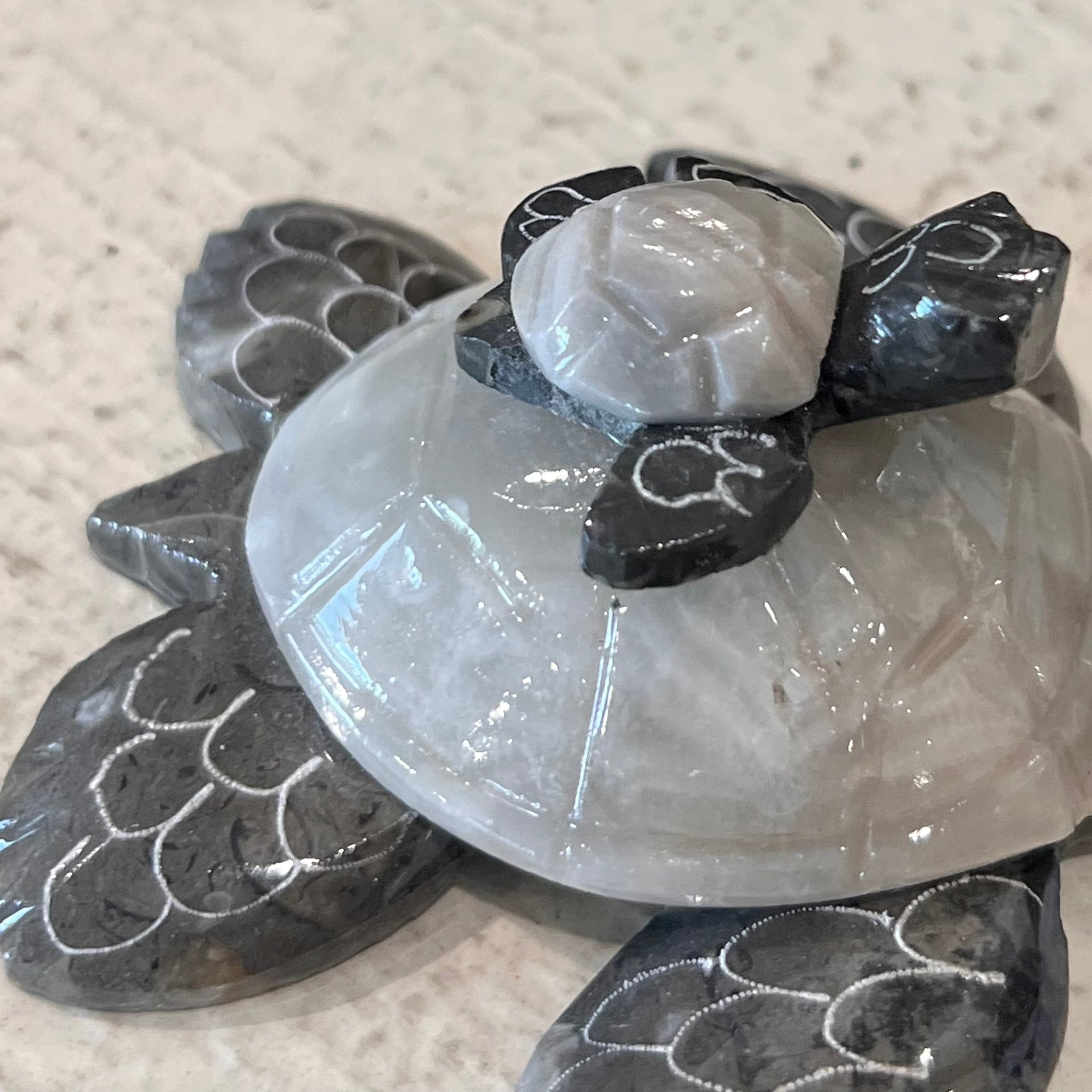 4" Mama Turtle & Baby | Defective