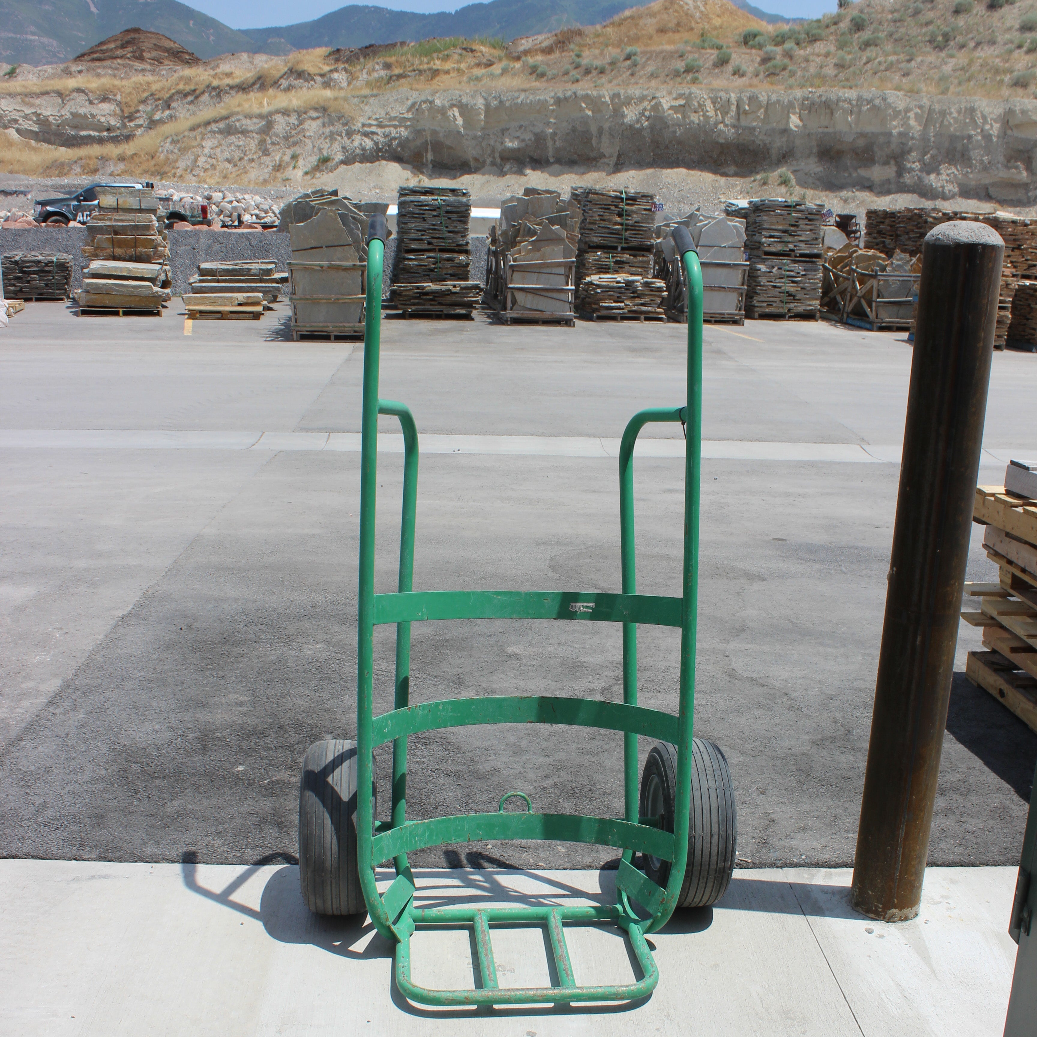 Boulder Dolley Rental