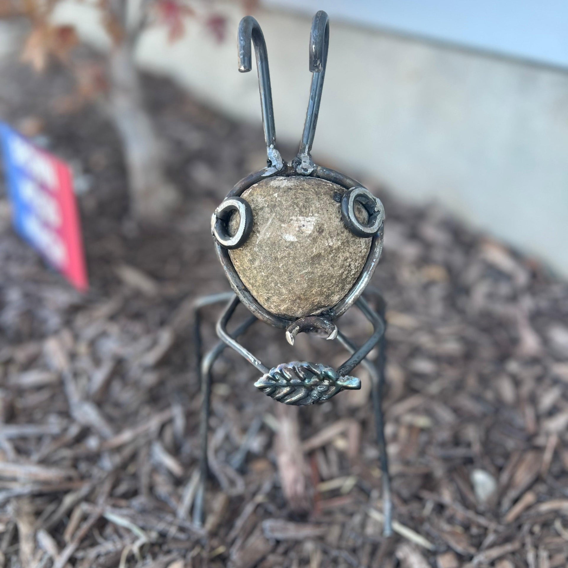 Garden Metal Ants