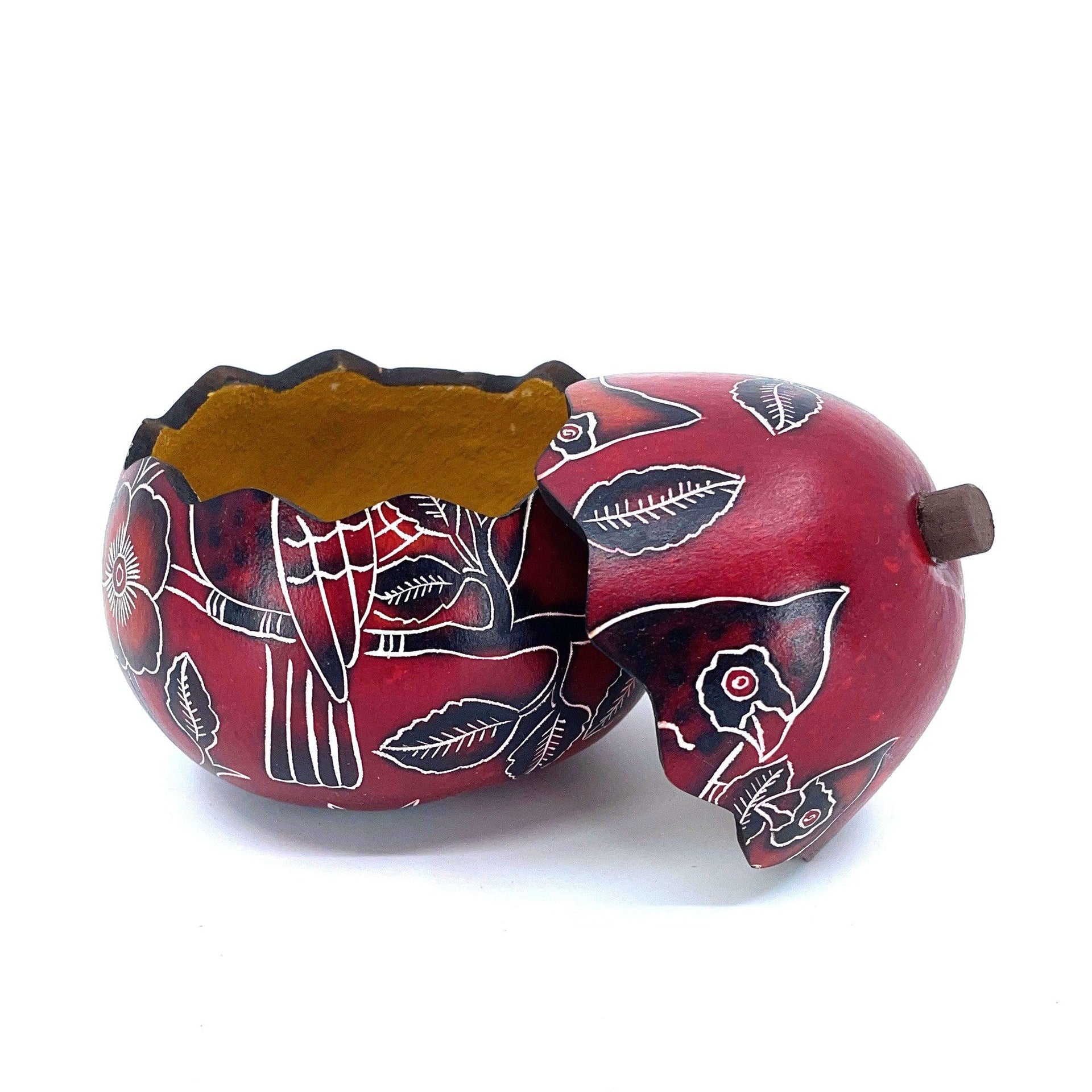Cardinals Petite Gourd Box