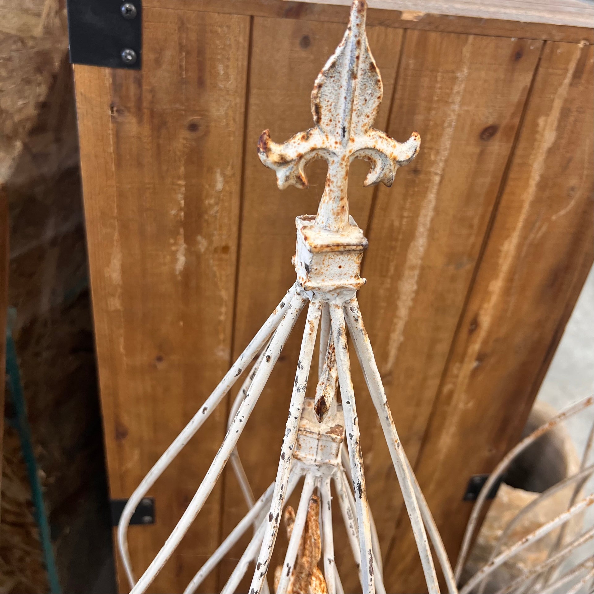 Wrought Iron Swirl with Finial Topiaries - Acid White