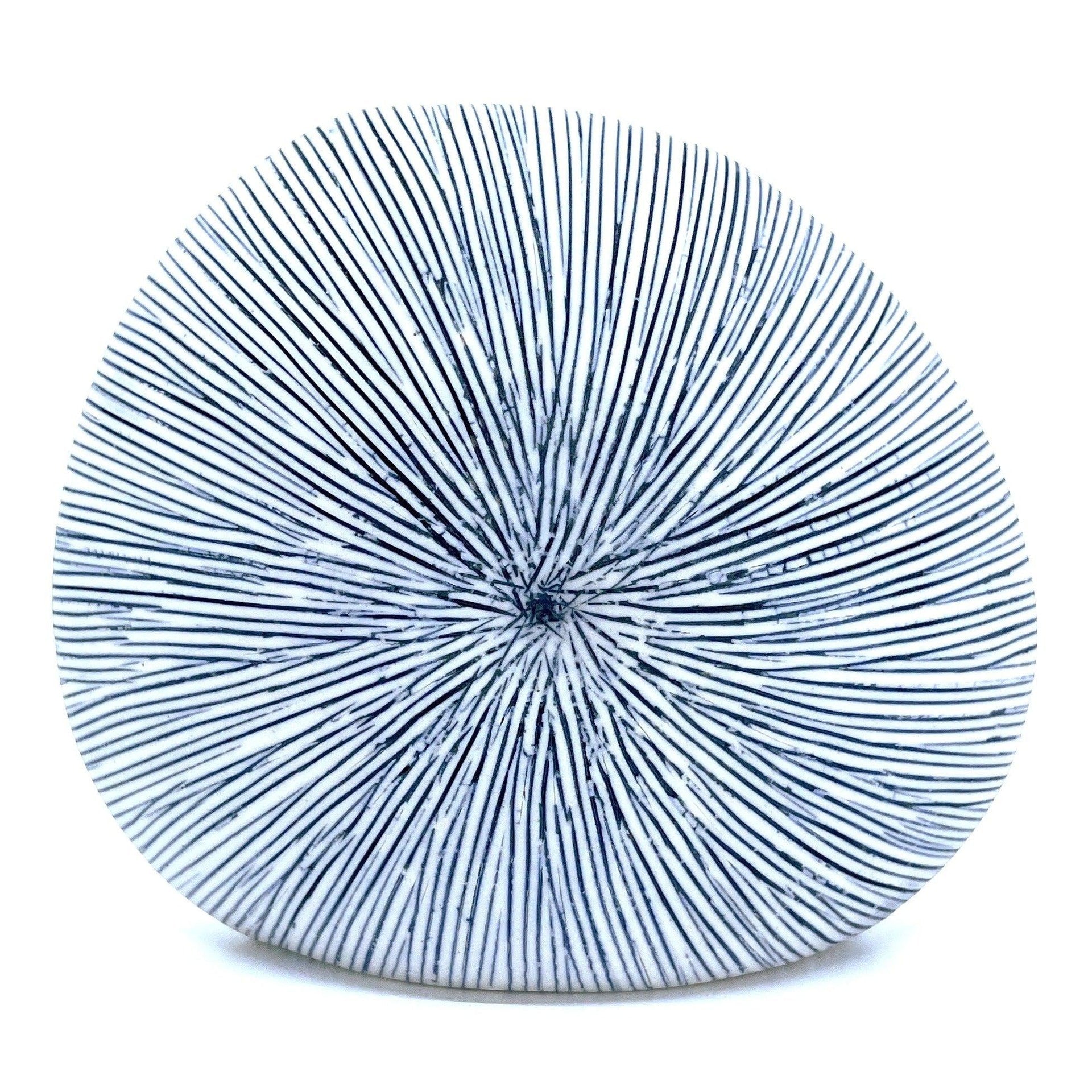 Diva Round Mini Bud Vase