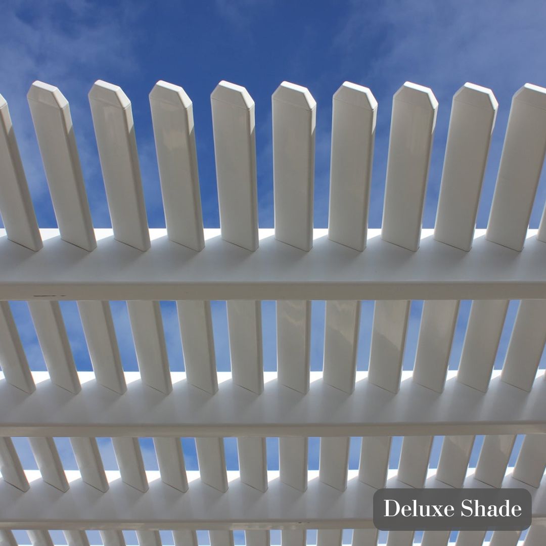Urbana Vinyl Pergola