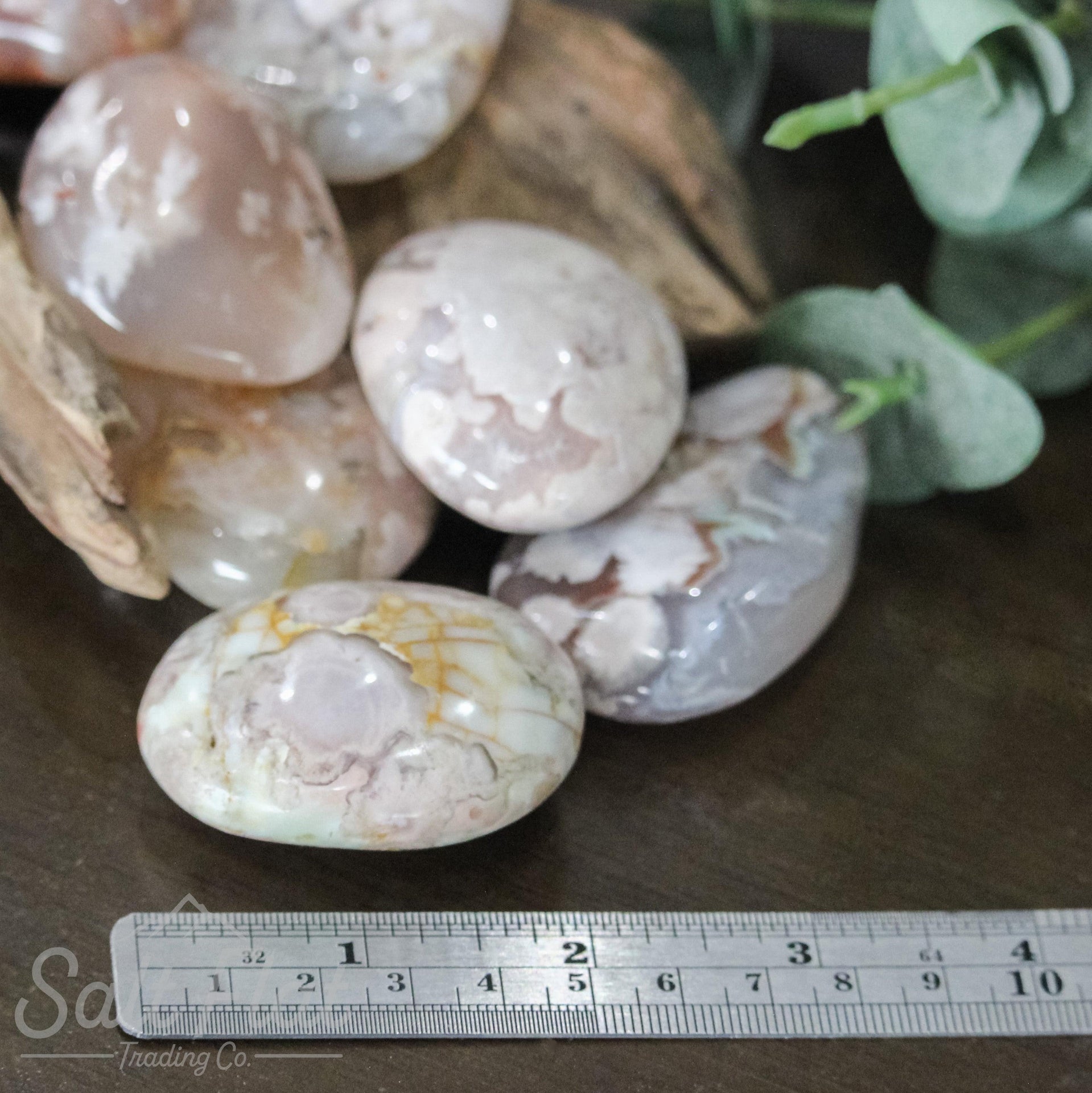 Flower Agate Palm Stone