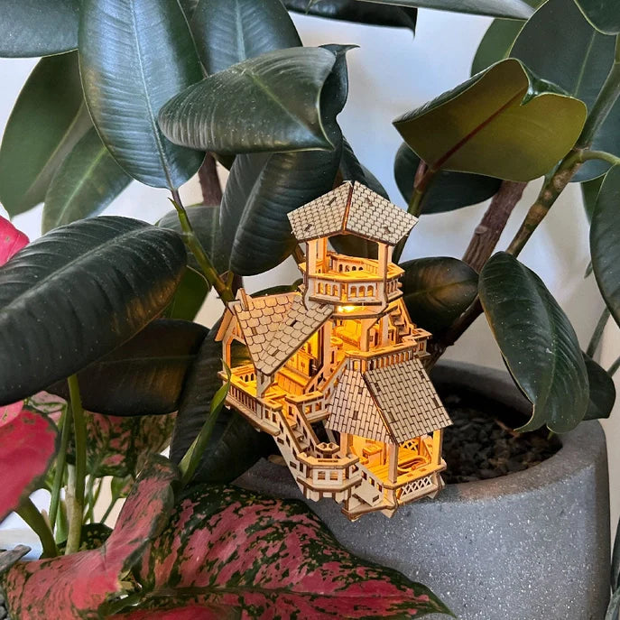 tiny tree houses for plants Tiny Treehouses: Horizons Edge
