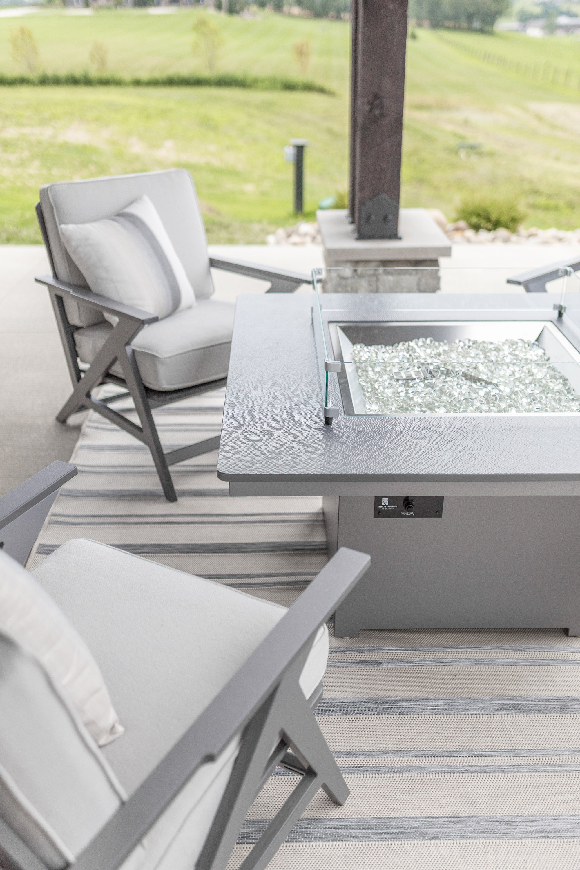 Numa Square Fire Pit Table