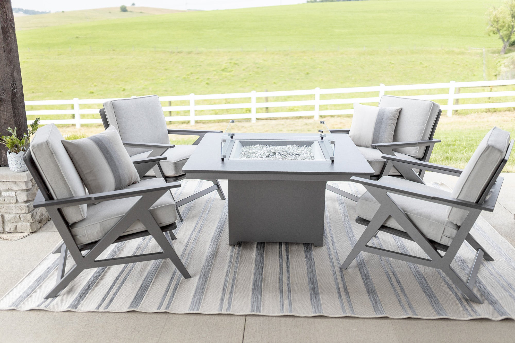 Numa Square Fire Pit Table