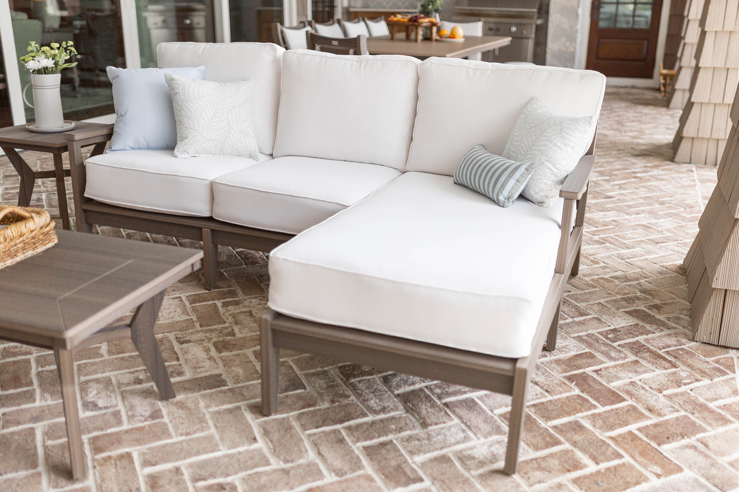 Mayhew Chaise Lounge