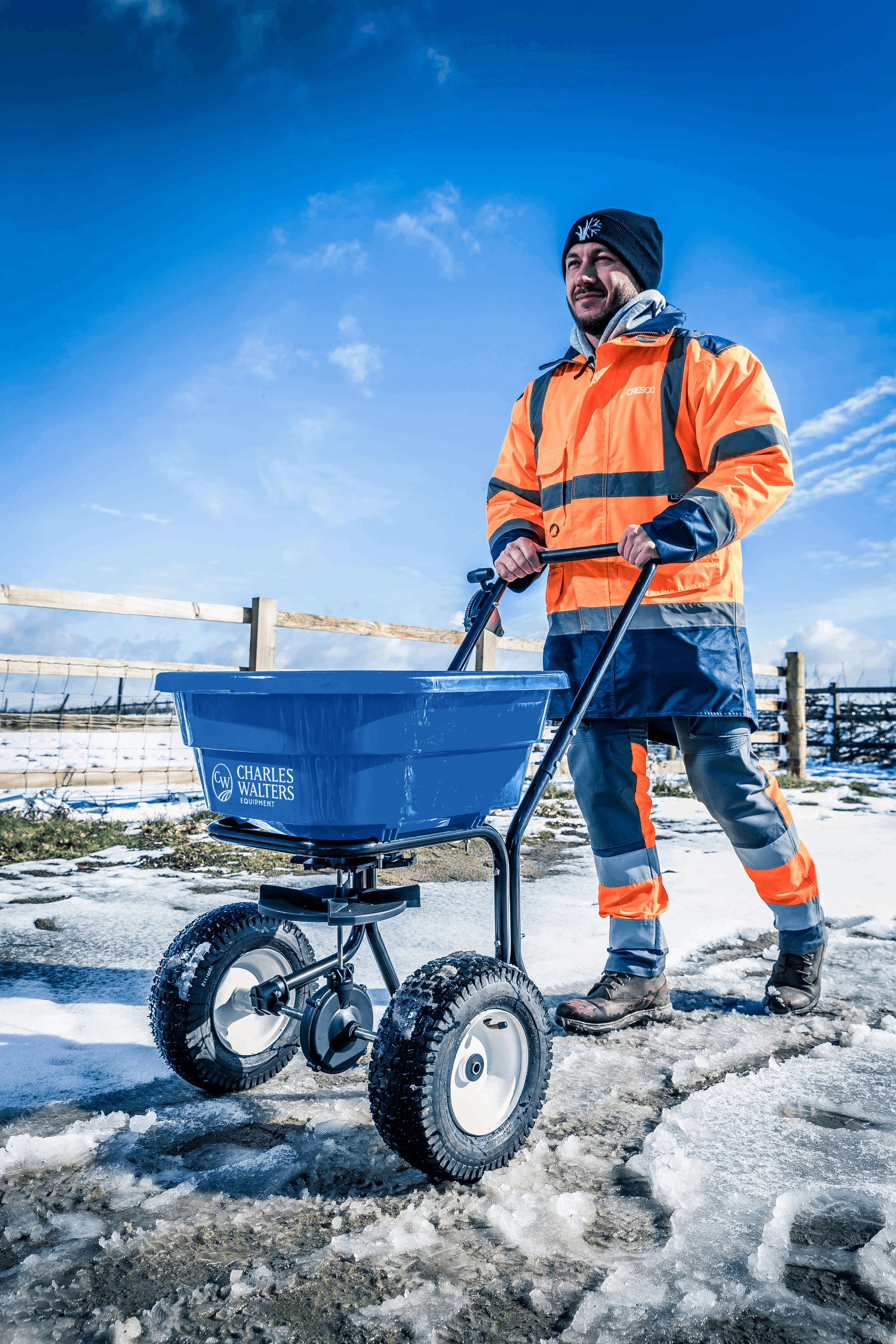 CW Landscaper Pro 2800S: Esparcidor de transmisión para paisajismo con estructura de acero inoxidable y capacidad de 80 lb (copia)