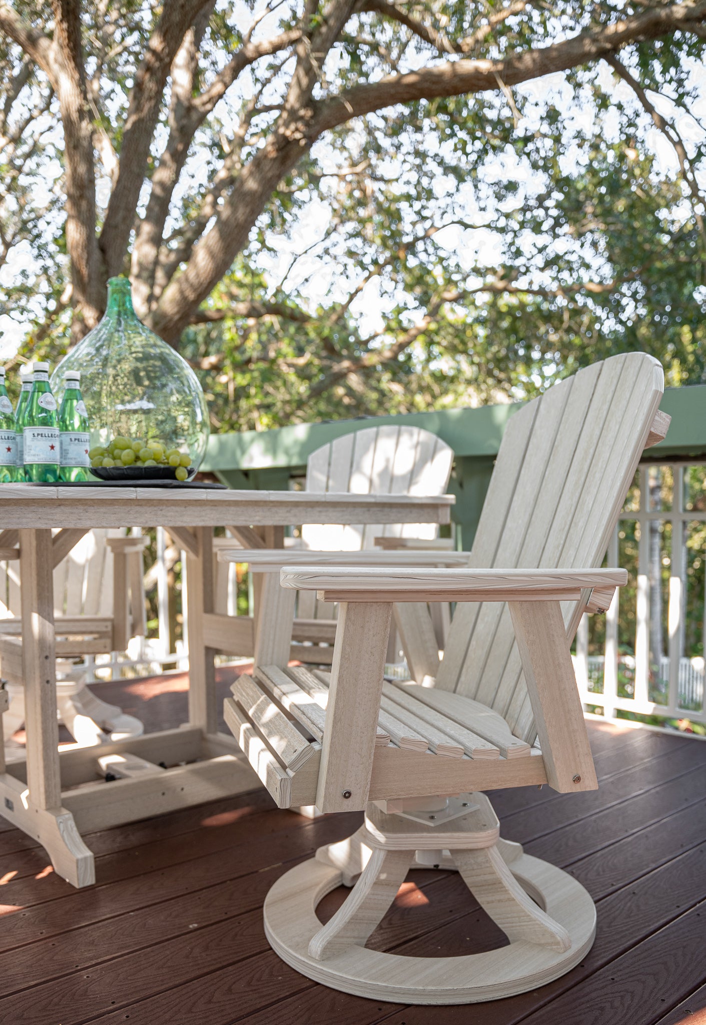 Comfo-Back Swivel Chair