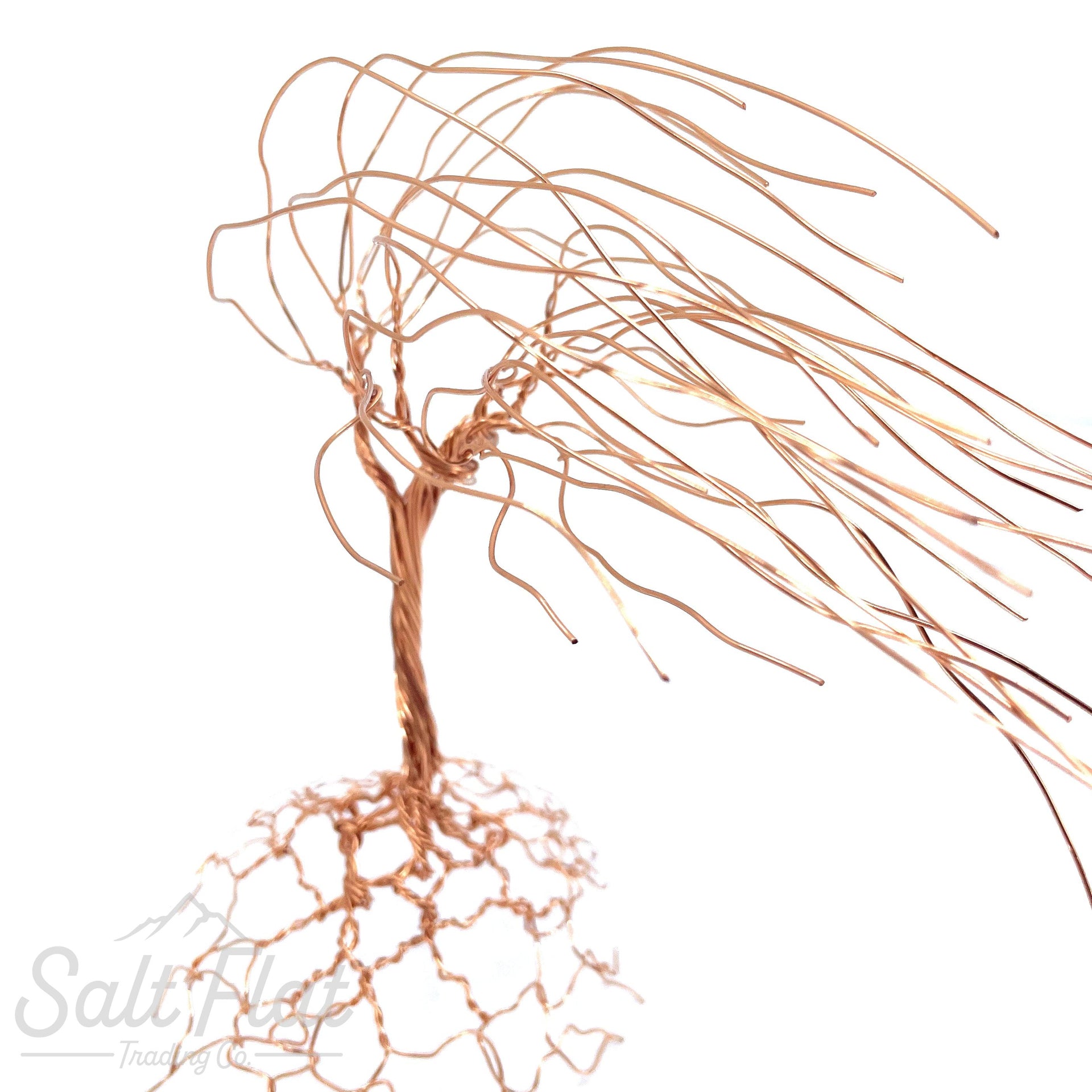 Medium Windswept Wire Tree