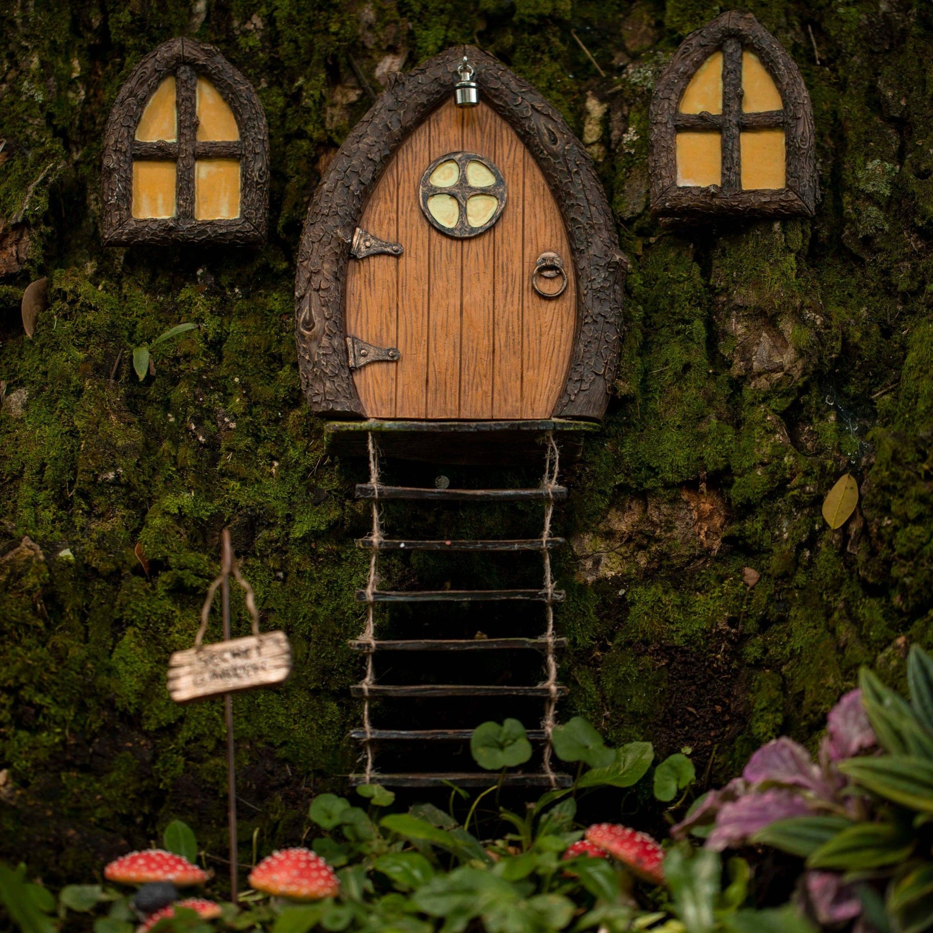 Fairy door with light and windows – Glow in The Dark